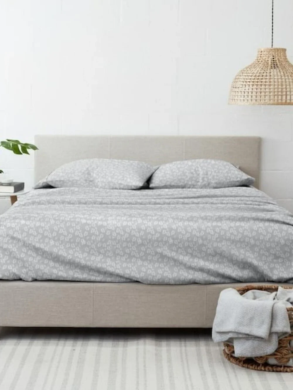 Home Collection Wheat-Field 4-Piece king sheet set .